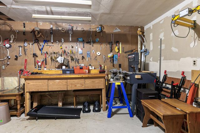 1954 W Highview Drive, Sauk Rapids, MN 56379