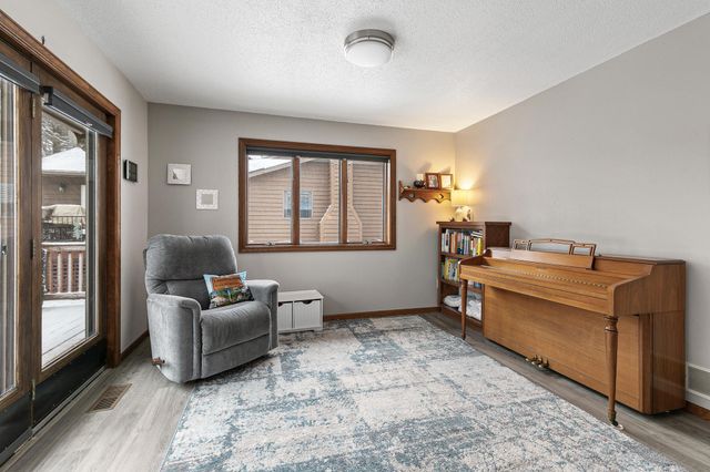 1954 W Highview Drive, Sauk Rapids, MN 56379