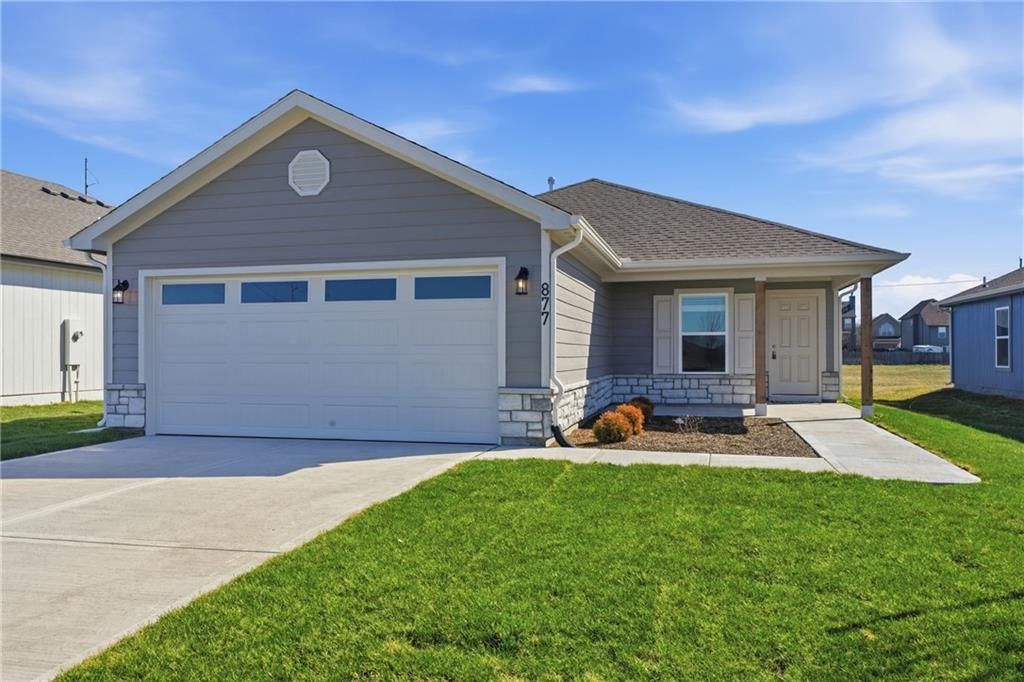 877 N Buckeye Street, Gardner, KS 66030