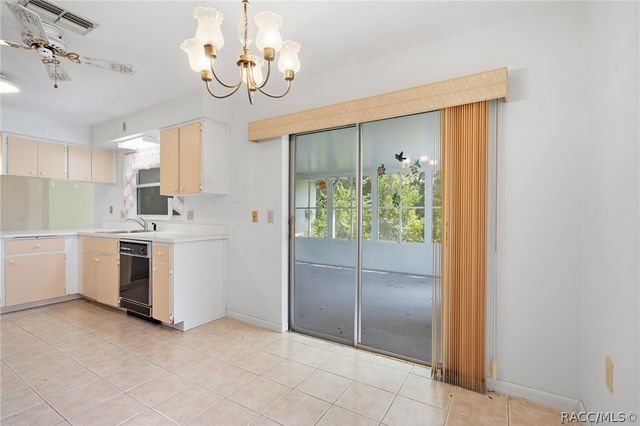 416 W Buttonbush Drive, Beverly Hills, FL 34465