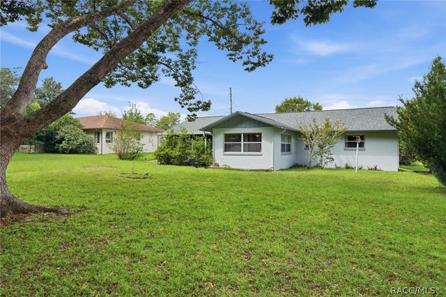416 W Buttonbush Drive, Beverly Hills, FL 34465