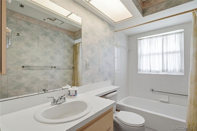 416 W Buttonbush Drive, Beverly Hills, FL 34465