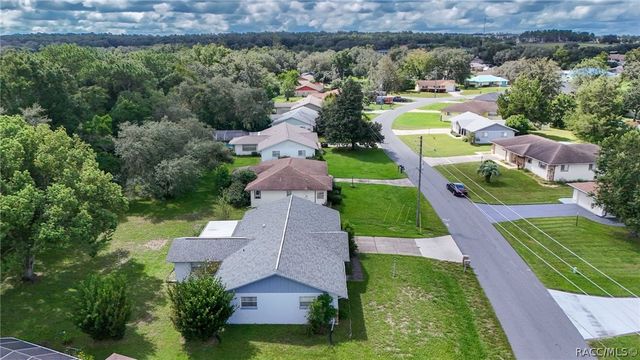 416 W Buttonbush Drive, Beverly Hills, FL 34465