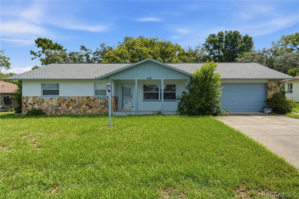 416 W Buttonbush Drive, Beverly Hills, FL 34465