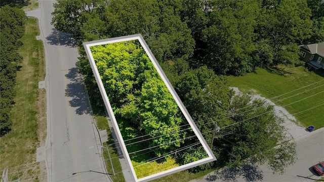 13019 5th Street, Grandview, MO 64030