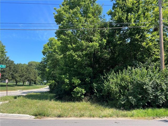 13019 5th Street, Grandview, MO 64030