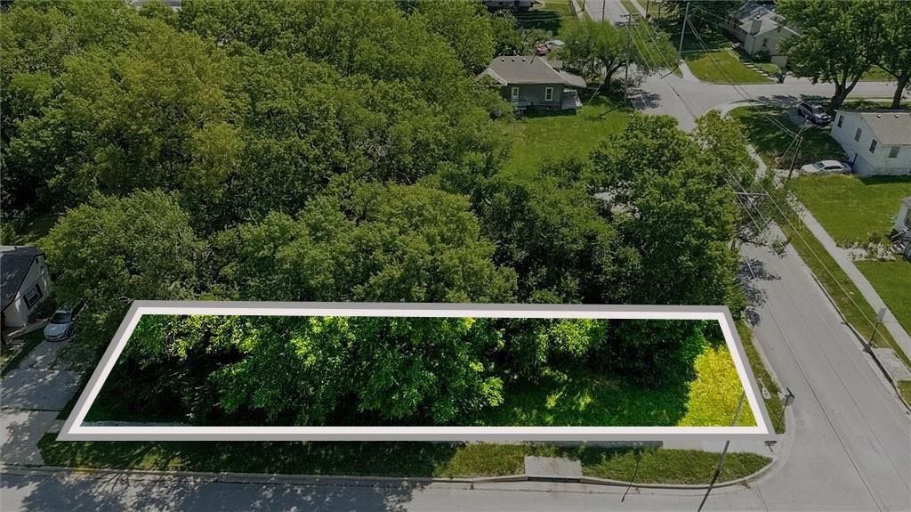 13019 5th Street, Grandview, MO 64030