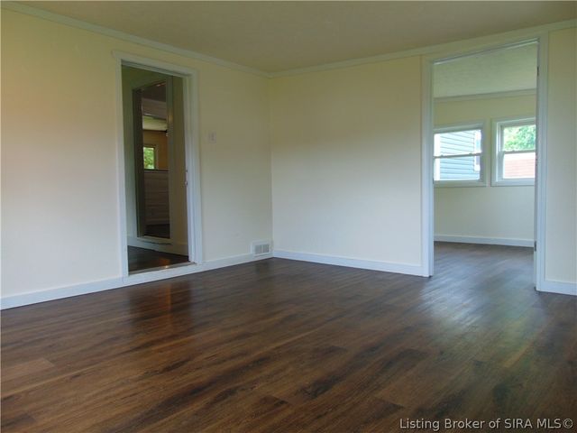 1202 Esplano Drive, Madison, IN 47250