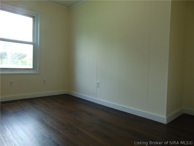 1202 Esplano Drive, Madison, IN 47250
