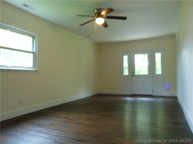 1202 Esplano Drive, Madison, IN 47250