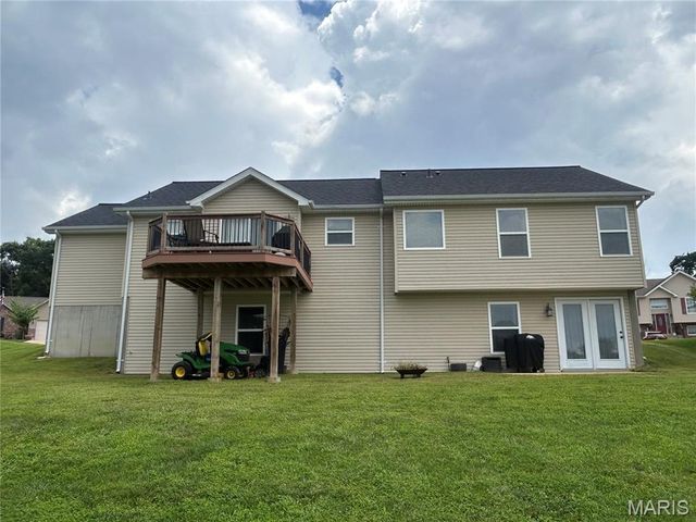 7034 Brooks Farm Drive, House Springs, MO 63051