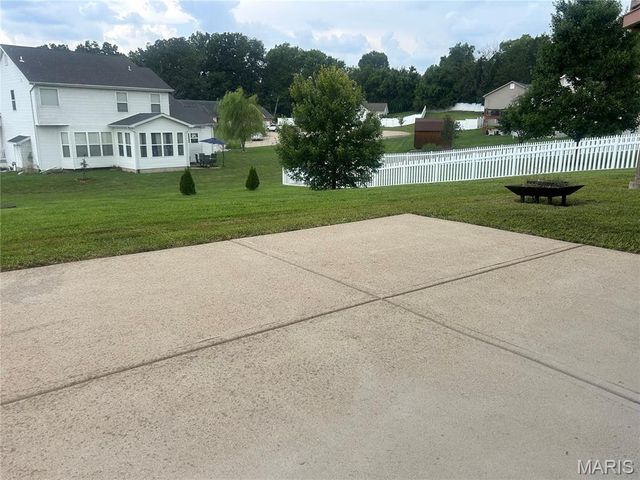 7034 Brooks Farm Drive, House Springs, MO 63051
