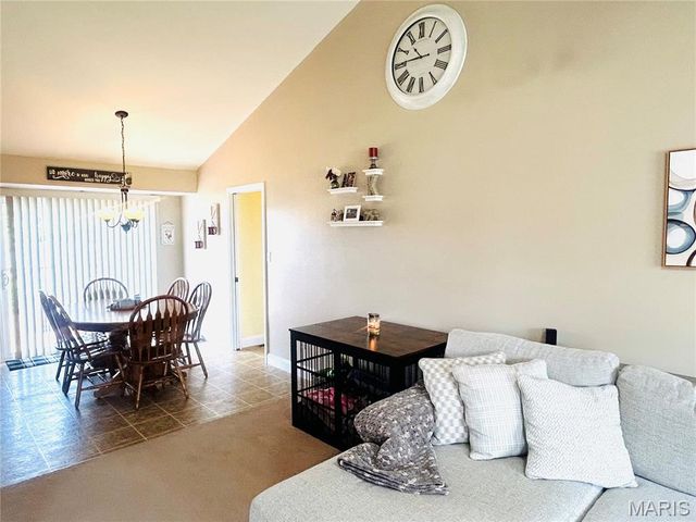 7034 Brooks Farm Drive, House Springs, MO 63051