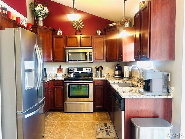 7034 Brooks Farm Drive, House Springs, MO 63051