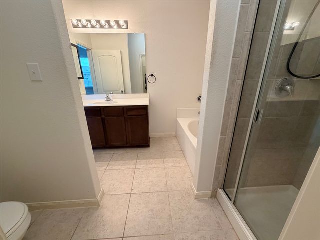 1617 Park Trails Boulevard, Princeton, TX 75407
