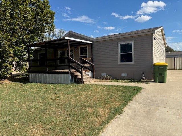 4517 Rocking K Drive, Bellmead, TX 76705