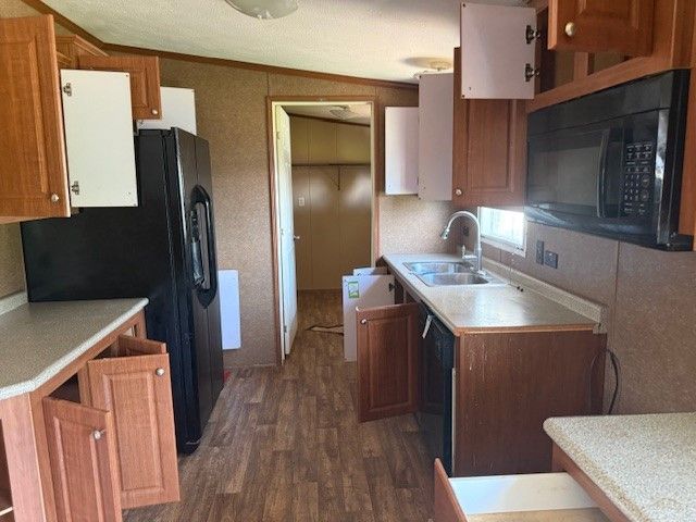 4517 Rocking K Drive, Bellmead, TX 76705