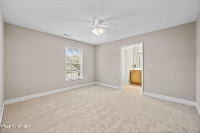 100 Forestberry St, Oak Ridge, TN 37830