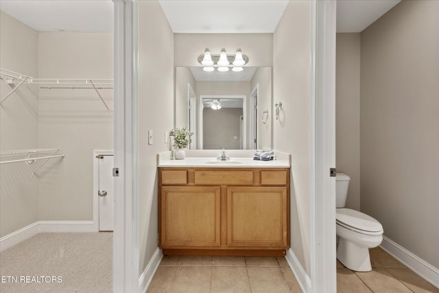 100 Forestberry St, Oak Ridge, TN 37830