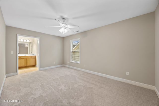 100 Forestberry St, Oak Ridge, TN 37830