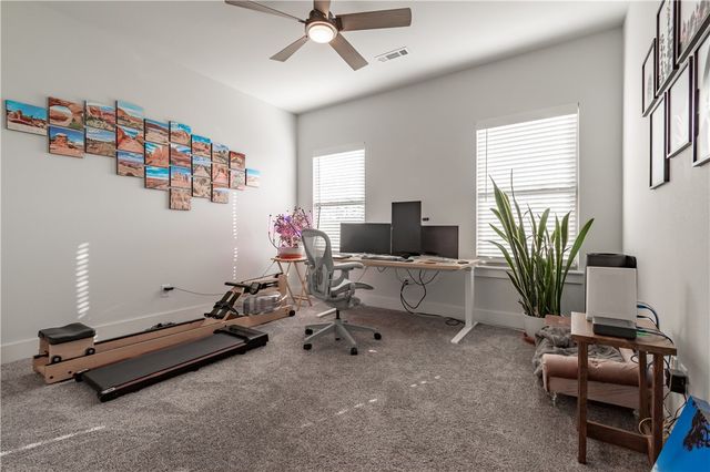 115 W Pitts Street, Farmington, AR 72730