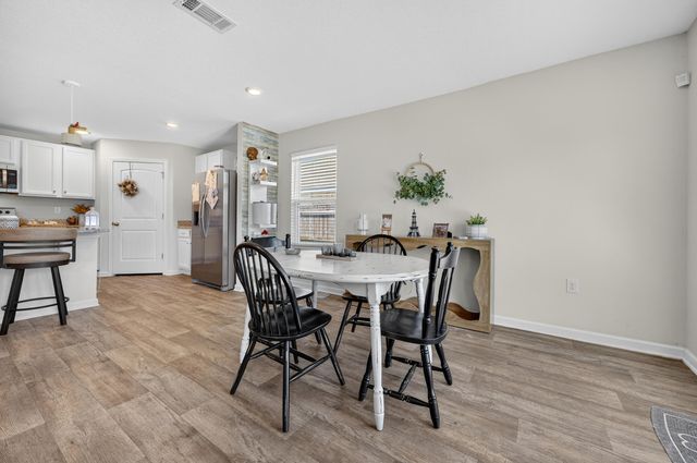 1041 Limpkin Street, Crestview, FL 32539