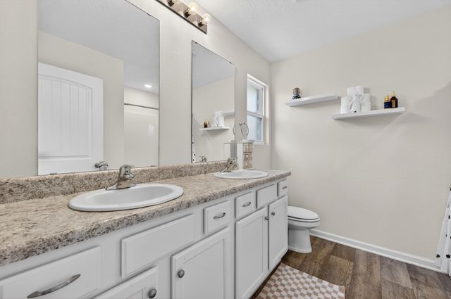 1041 Limpkin Street, Crestview, FL 32539