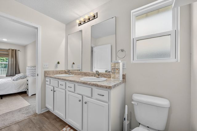 1041 Limpkin Street, Crestview, FL 32539