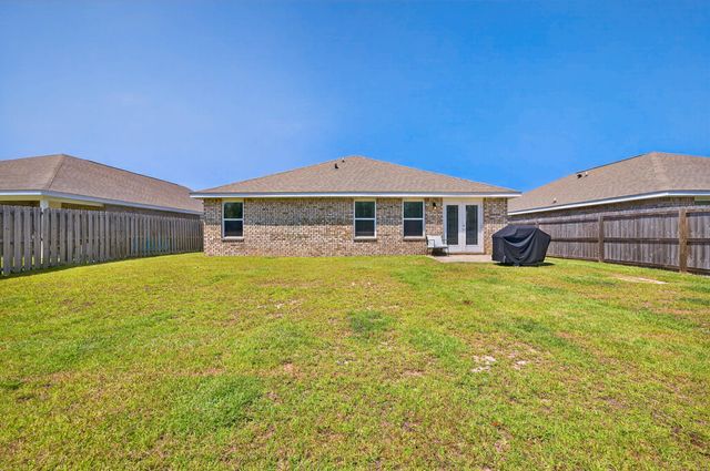 1041 Limpkin Street, Crestview, FL 32539