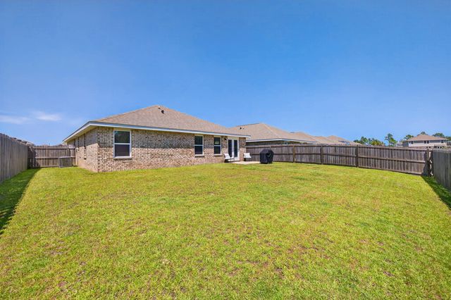 1041 Limpkin Street, Crestview, FL 32539