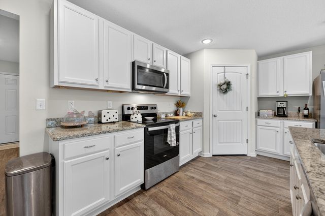1041 Limpkin Street, Crestview, FL 32539