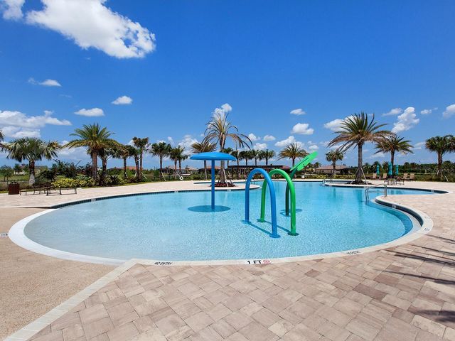 7515 LADYBANK CROSSING, Lakewood Ranch, FL 34202