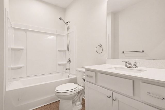 510 Hutton Dr, Columbia, TN 38401