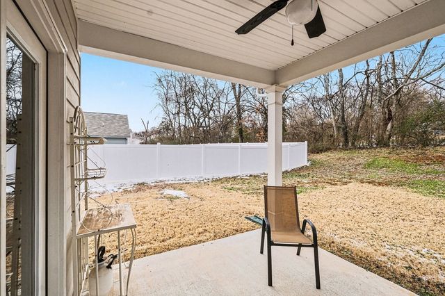 510 Hutton Dr, Columbia, TN 38401