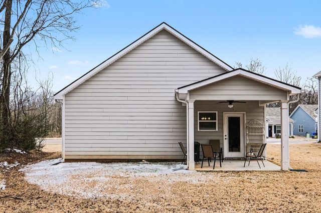 510 Hutton Dr, Columbia, TN 38401