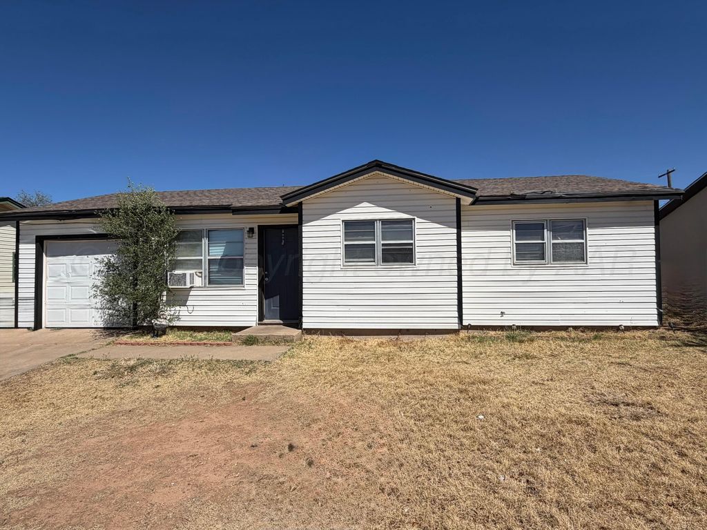 2914 N Grand Street, Amarillo, TX 79107