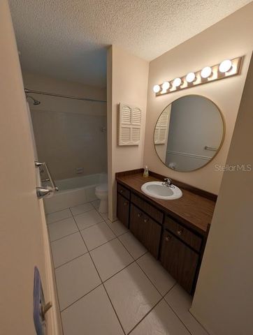 1413 STRADA D ARGENTO, Venice, FL 34292