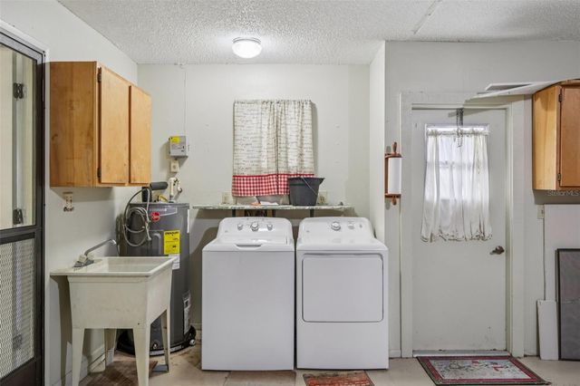 1413 STRADA D ARGENTO, Venice, FL 34292