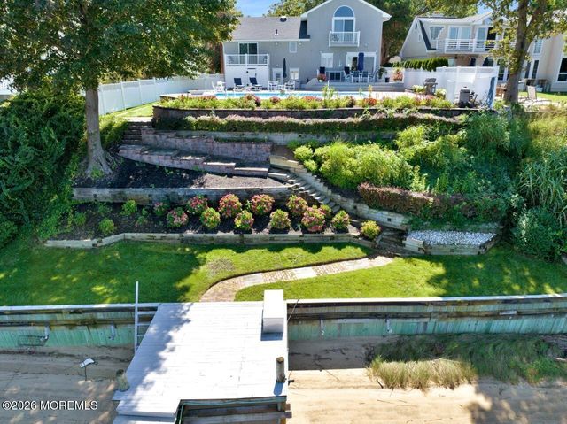 151 Riverside Drive N, Brick, NJ 08724