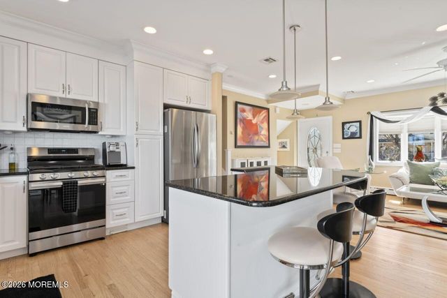 151 Riverside Drive N, Brick, NJ 08724