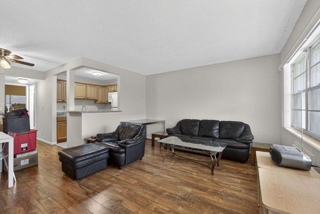 197 Andover H, West Palm Beach, FL 33417