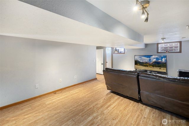 14401 80th Street E, Puyallup, WA 98372