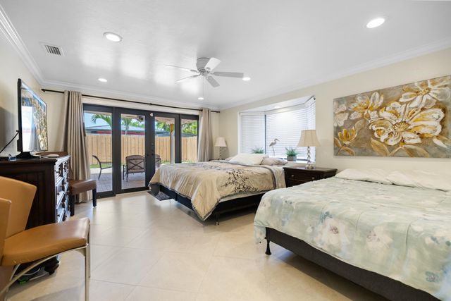 3211 Seaward Drive, Lauderdale-By-The-Sea, Lauderdale By The Sea, FL 33062