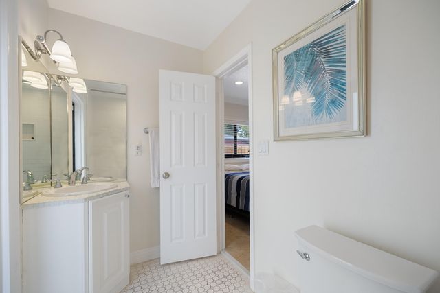 3211 Seaward Drive, Lauderdale-By-The-Sea, Lauderdale By The Sea, FL 33062