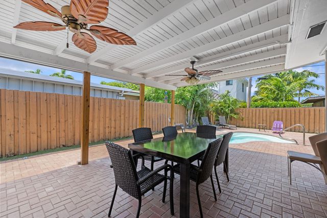 3211 Seaward Drive, Lauderdale-By-The-Sea, Lauderdale By The Sea, FL 33062