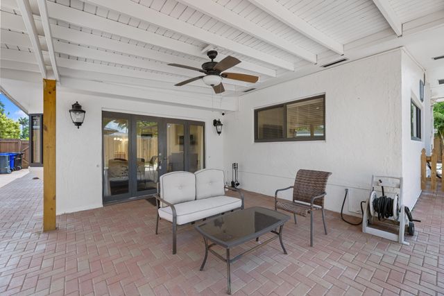 3211 Seaward Drive, Lauderdale-By-The-Sea, Lauderdale By The Sea, FL 33062