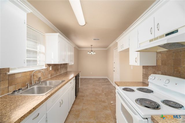 903 Bluff Drive, Copperas Cove, TX 76522