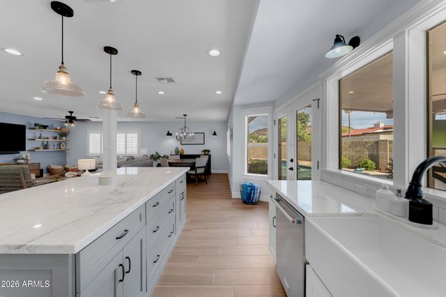 133 W PERSHING Avenue, Phoenix, AZ 85029