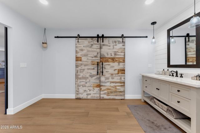 133 W PERSHING Avenue, Phoenix, AZ 85029