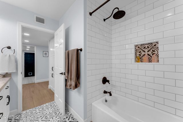 133 W PERSHING Avenue, Phoenix, AZ 85029